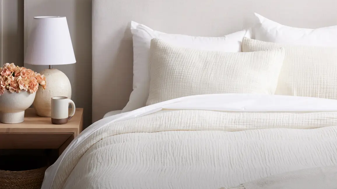 A bed with Quince sheets
