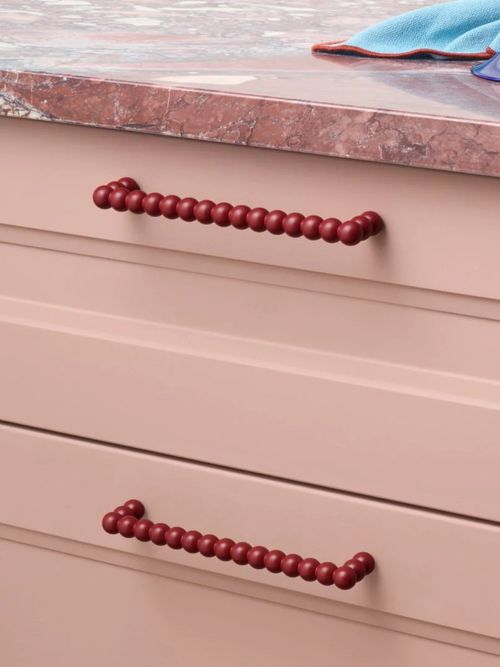 BOBBIN Handle in Burgundy
