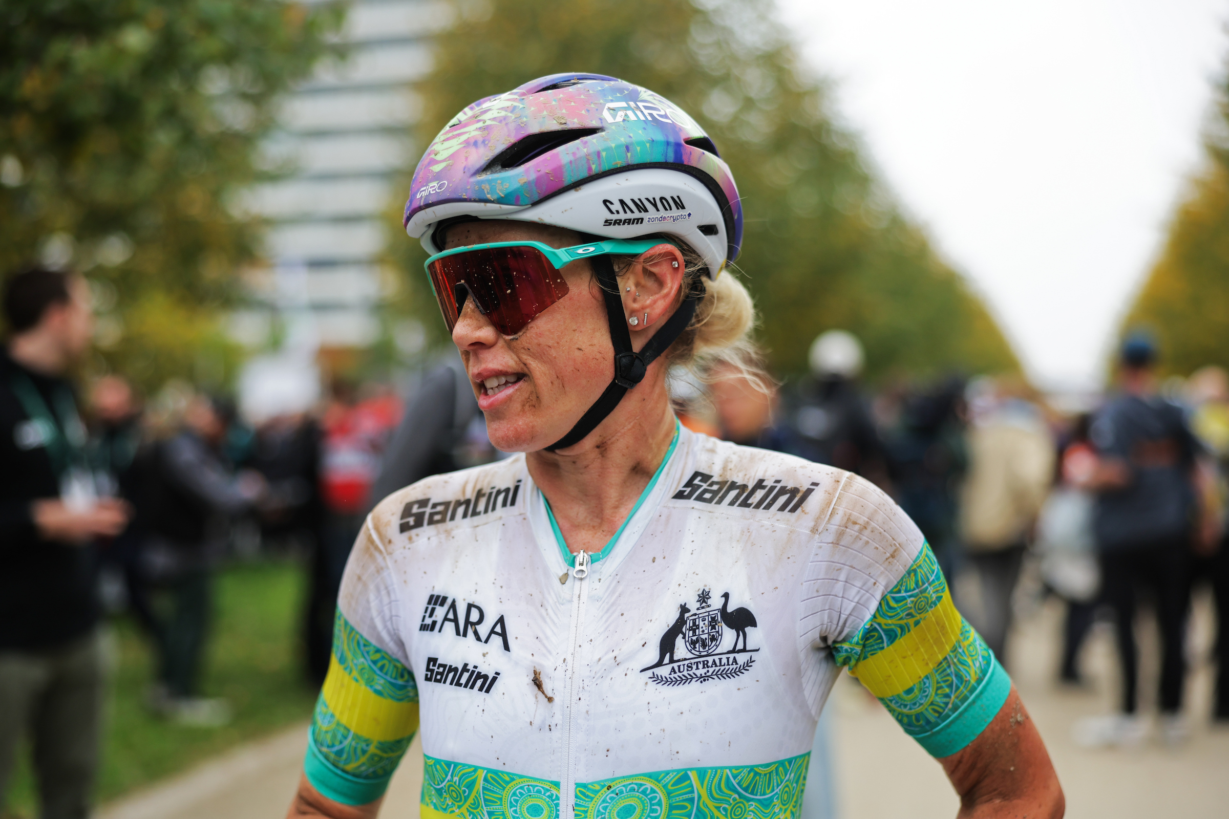 Picture by Alex Whitehead/SWpix.com - 11/10/2025 - Cycling - 2025 UCI Gravel World Championships, Zuid-Limburg, Netherlands - Women Elite Race - Tiffany Cromwell (Australia)