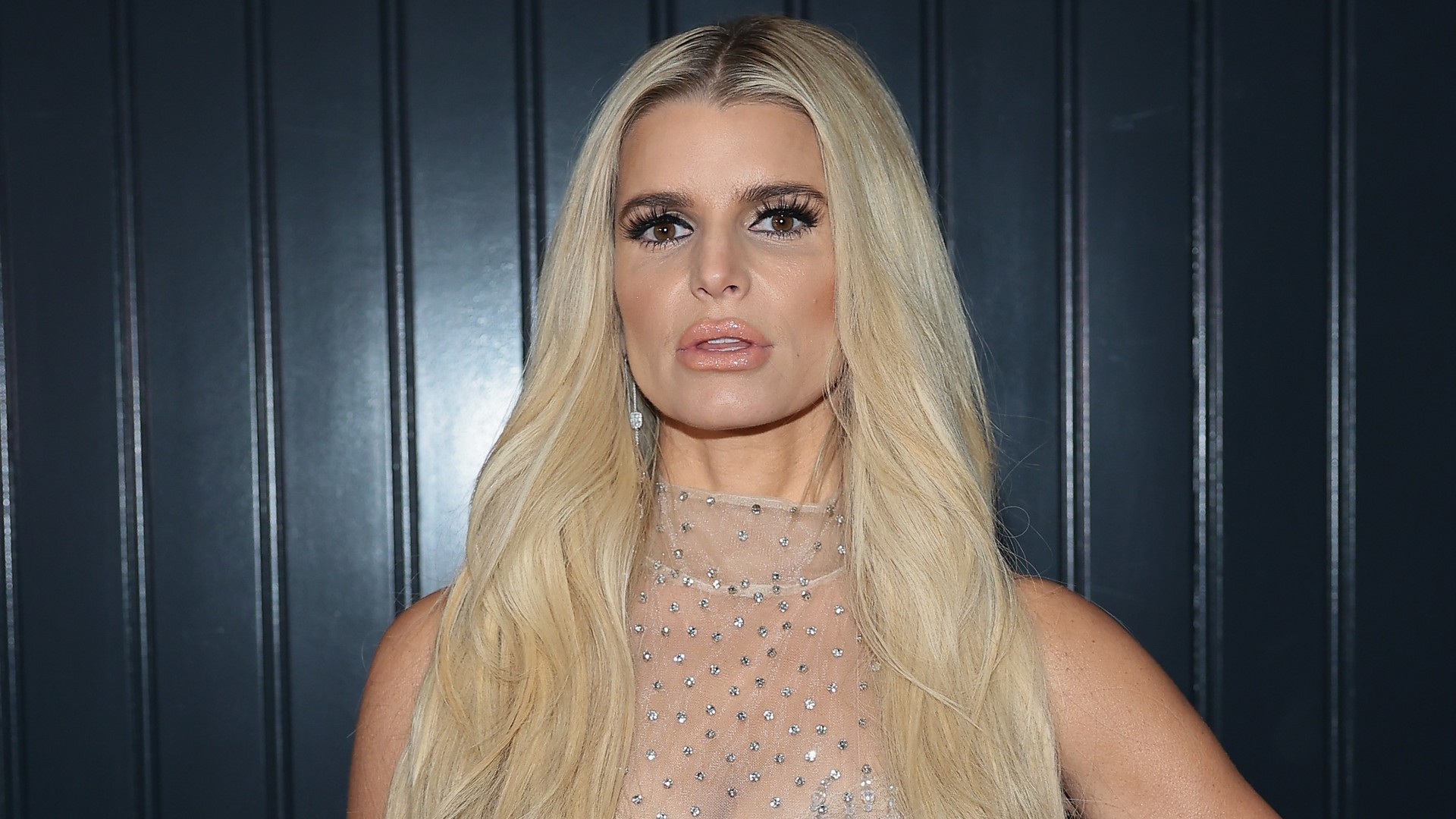 Jessica Simpson Goes Sheer as She’s Honored with Bigtime Award in New ...