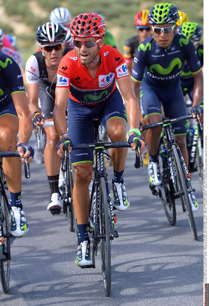 Race leader Alejandro Valverde (Movistar) surrounded by his teammates
