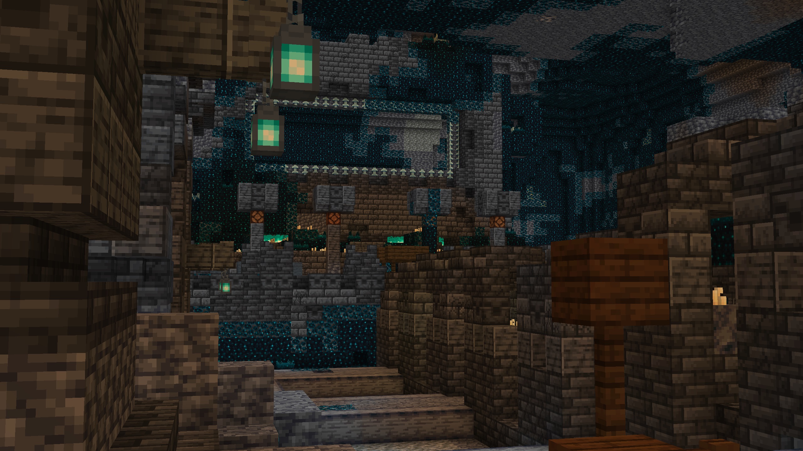 Minecraft seed - An ancient city underground surrounded by sculk