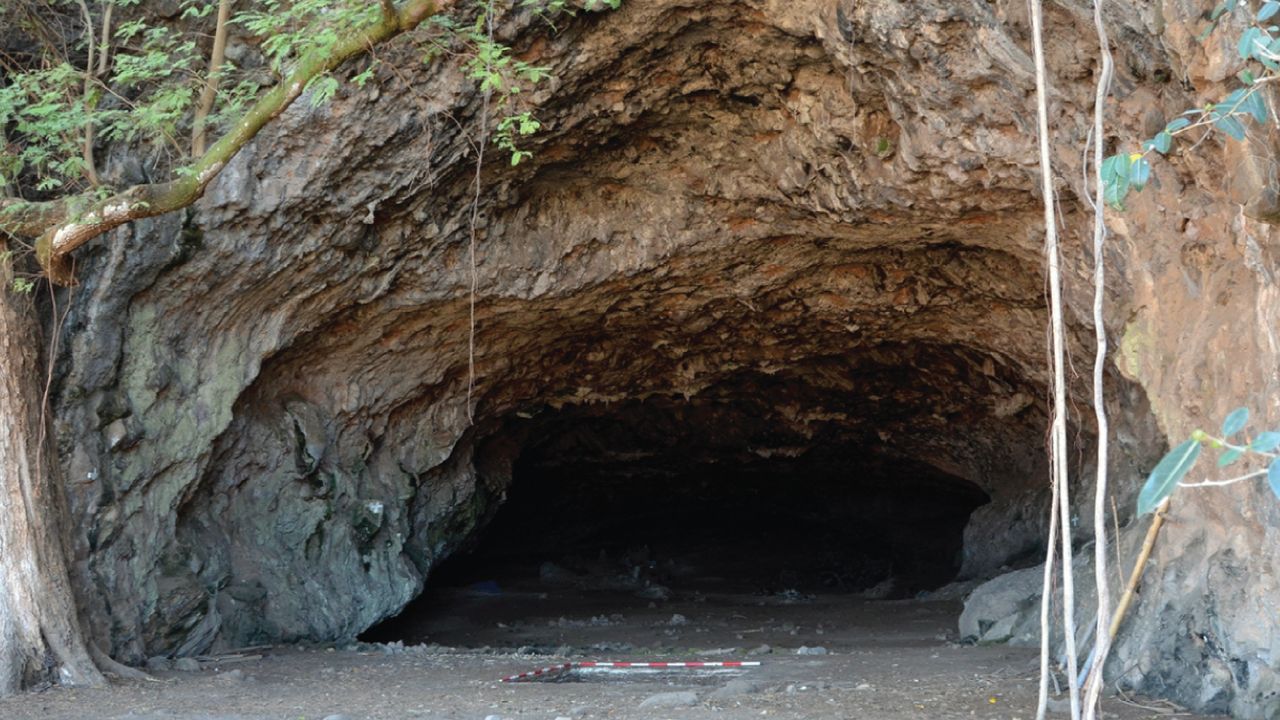 The entrance to Makpan cave on Alor Island, Indonesia, where the child was buried about 8,000 years ago.