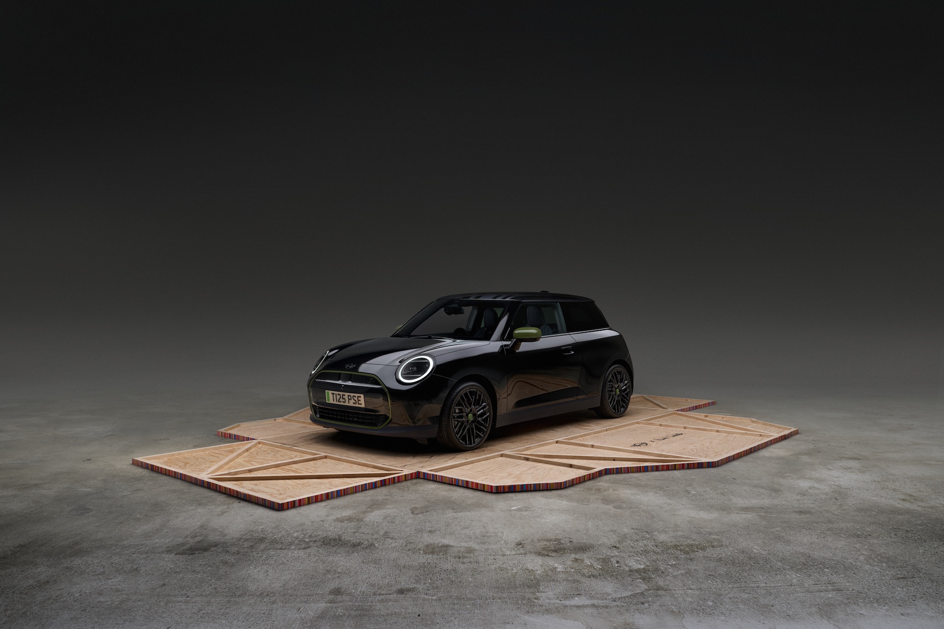 Mini Paul Smith edition from different angles