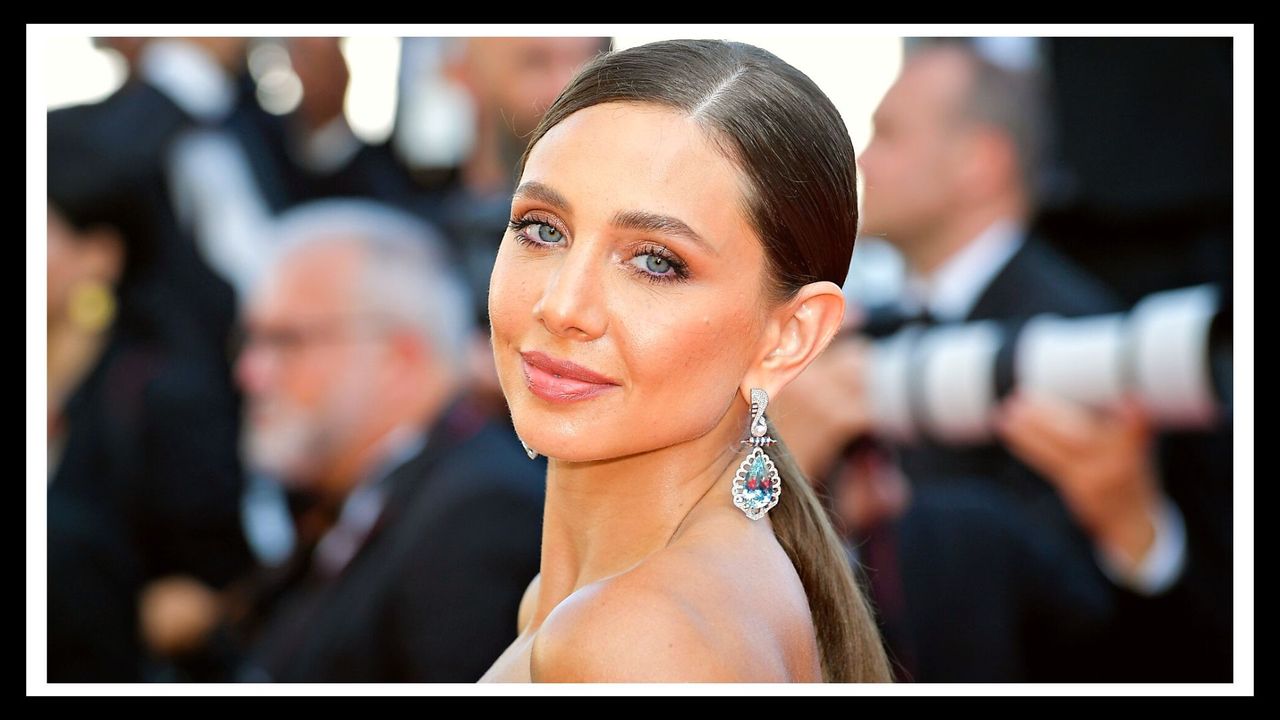 CANNES, FRANCE - MAY 17: Loujain Adada attends the screening of &quot;Final Cut (Coupez!)&quot; and opening ceremony red carpet for the 75th annual Cannes film festival at Palais des Festivals on May 17, 2022 in Cannes, France.