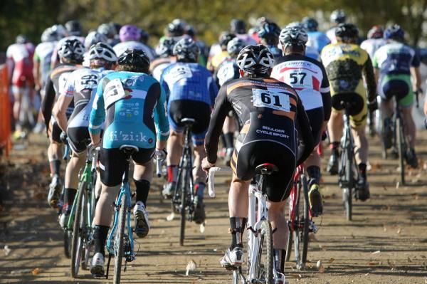 The men are off.