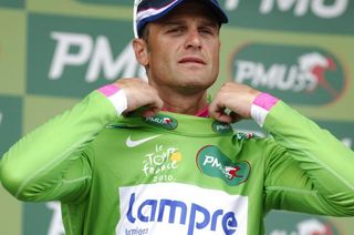 Alessandro Petacchi (Lampre-Farnese Vini) took back the green jersey today