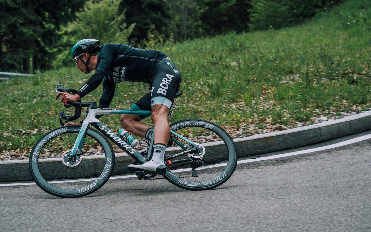 Bora-hansgrohe and Deceuninck-QuickStep have been racing with the new tyres