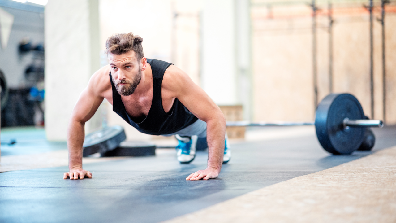 Man doing bodyweight push ups