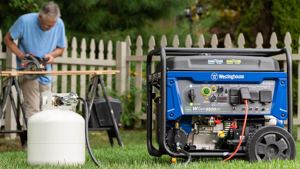 Westinghouse WGen9500DF 12,500/9,500-Watt Dual Fuel Portable Propane Generator