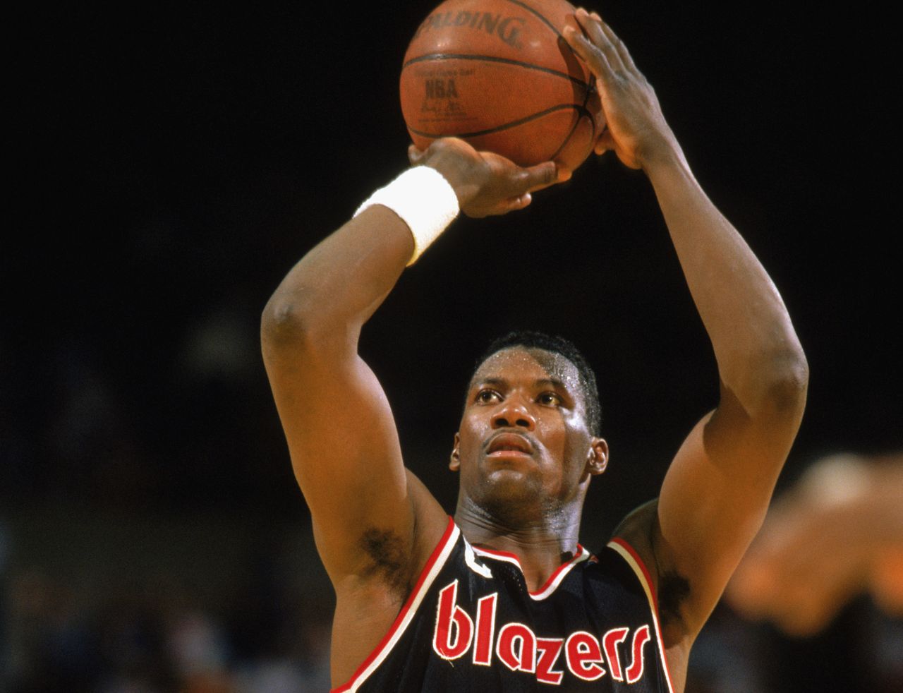 Jerome Kersey, longtime Trail Blazer, is dead at 52