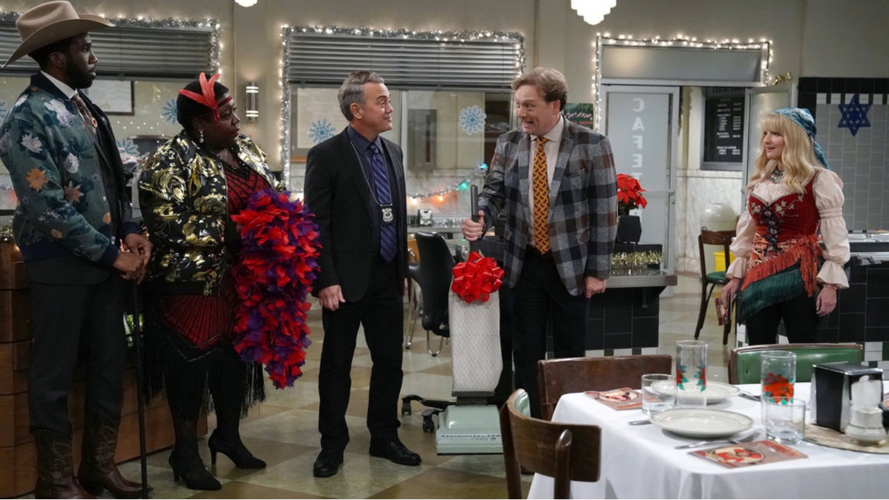 Night Court's Joe Lo Truglio And Andy Daly Talk The Holiday Episode's Bonkers Murder Mystery And That Brooklyn Nine-Nine Reunion