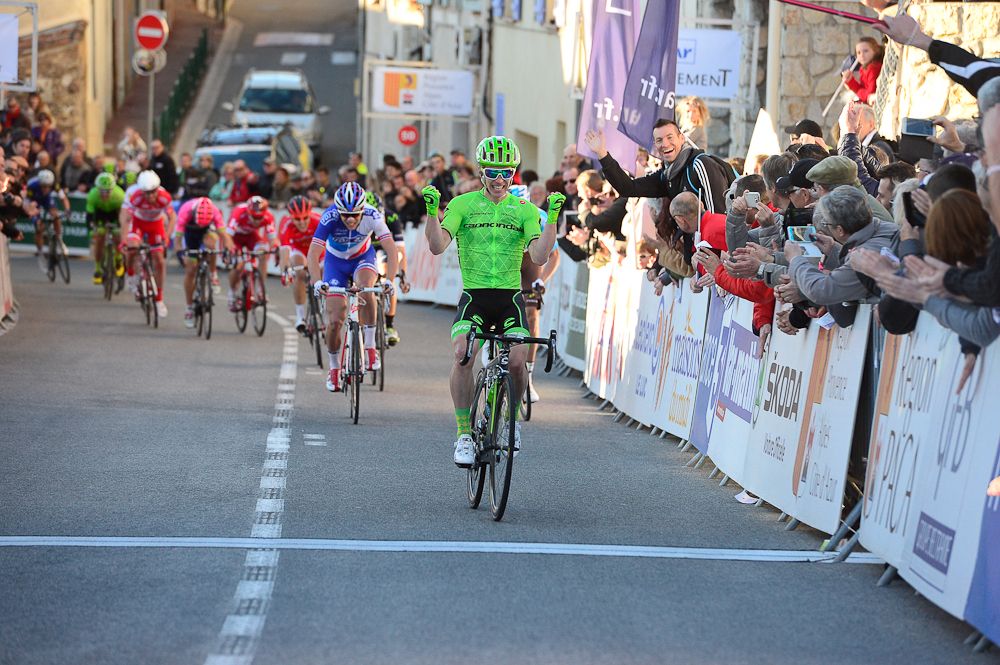 Tom-Jelte Slagter approaches the finish line of stage 1 at Haut Var