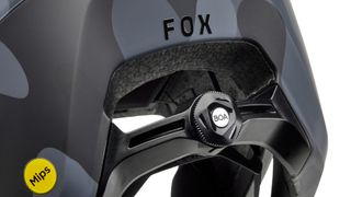 Details of the Boa System on the new Fox Racing Dropframe Pro helmet