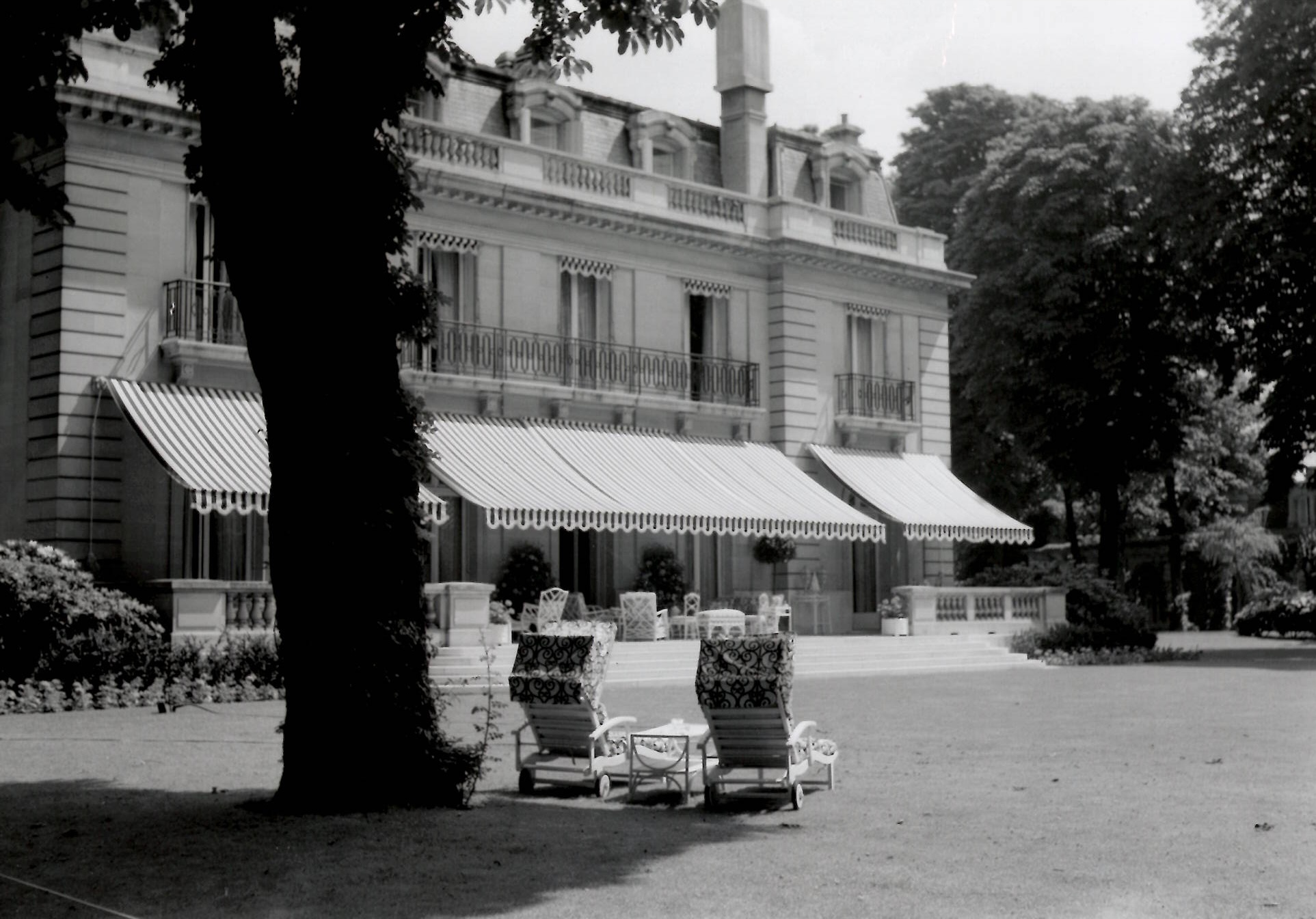 Bois de Boulogne house
