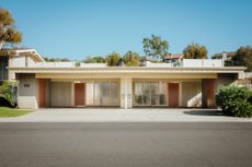 a modernist Cerritos Circle property in california, minimalist and single level
