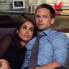 Meghan Markle as Rachel Zane and Patrick J. Adams as Michael Ross in Suits