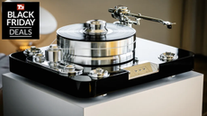 Pro-Ject Signature 12.2 turntable (Black Friday deal)