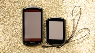 Garmin Edge 540 compared to the Garmin Edge 1040 Solar