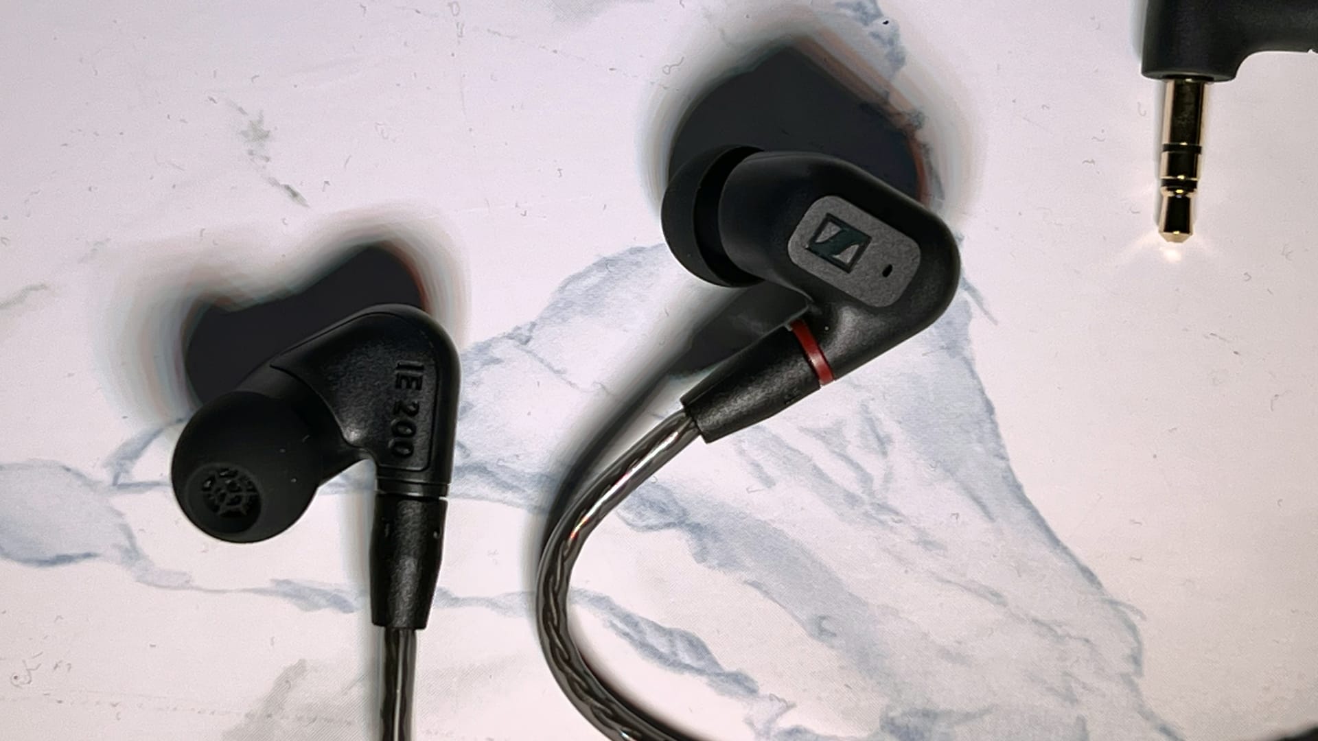 Sennheiser IE 200 hörlurar