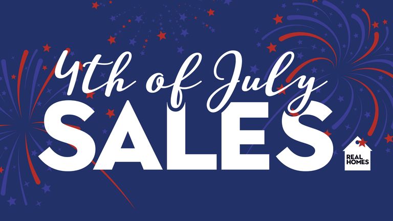 4th of July sales graphic in blue