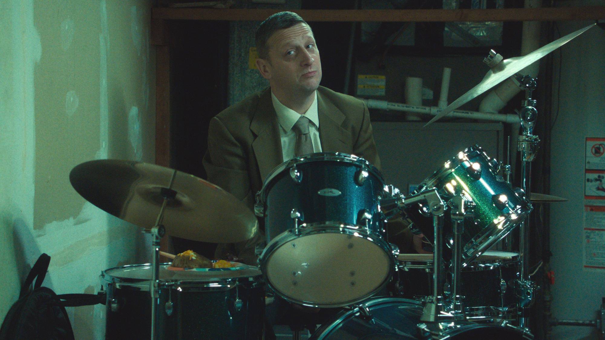 Tim Robinson as Craig Waterman in "Friendship"