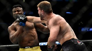 Miocic vs Ngannou at UFC 220