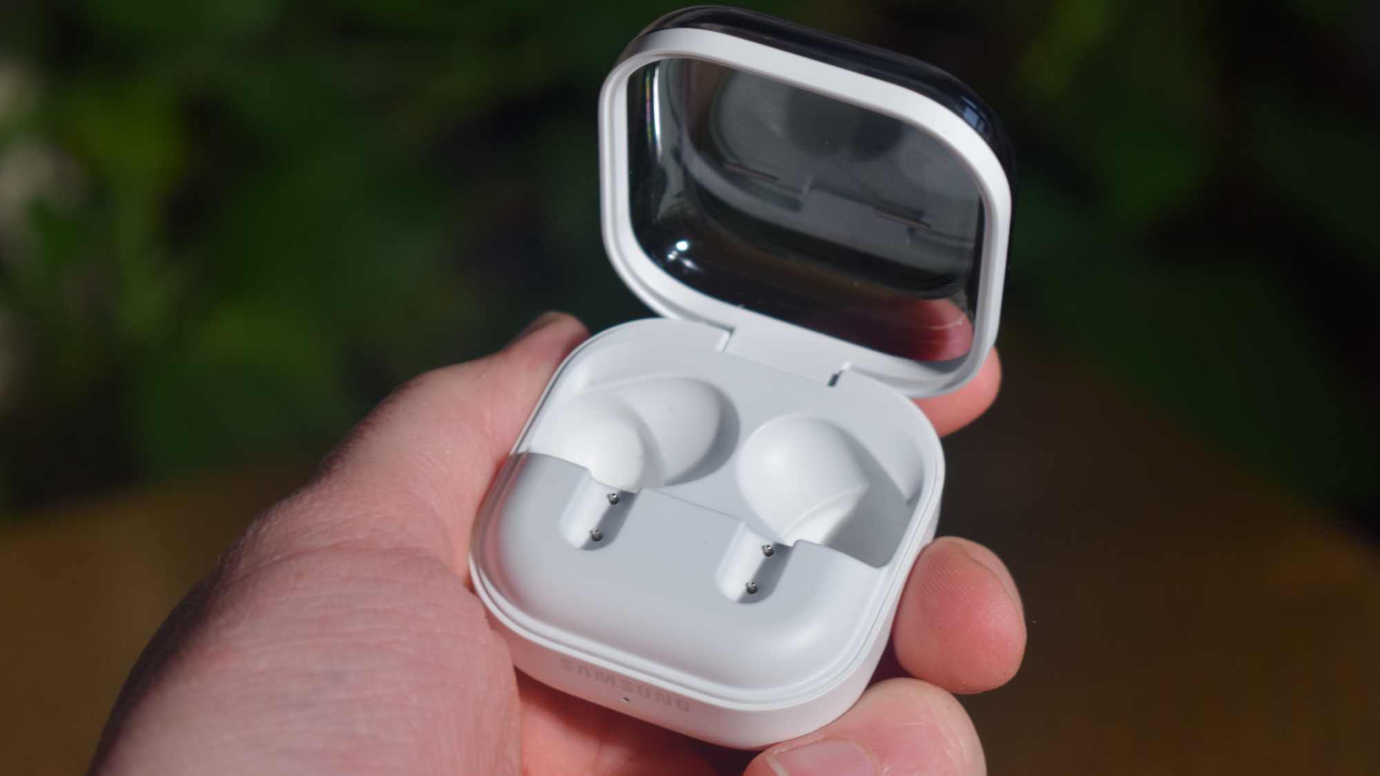 The Samsung Galaxy Buds 4 Pro's case, without buds in it.