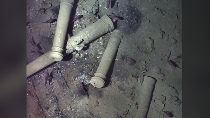 Ein Bild aus dem Jahr 2018, das Kanonen der San José auf dem Meeresboden zeigt.