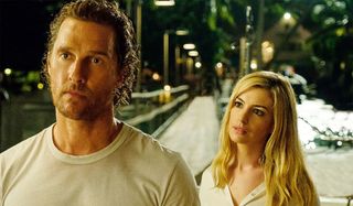 Serenity Matthew McConaughey and Anne Hathaway exchanging dialogue on a pier