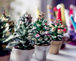 Pinecone mini Christmas trees