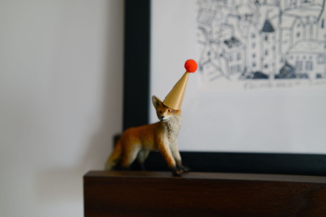 A photo of a fox miniature taken on a Sigma BF