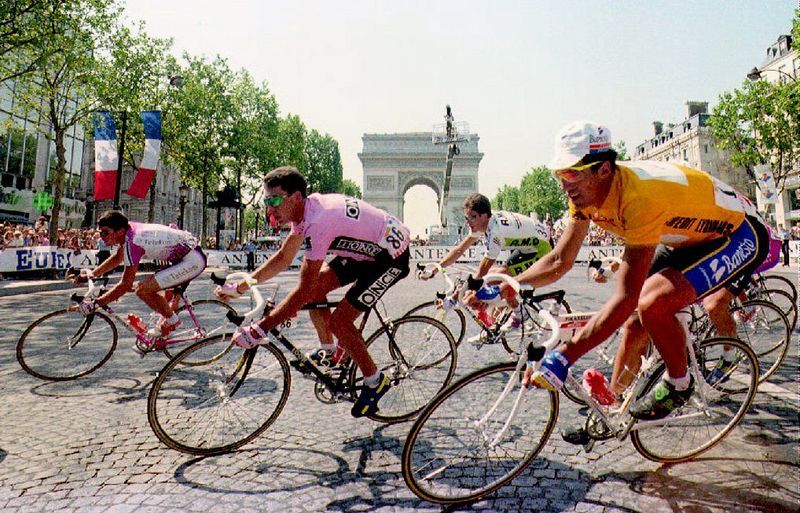 Miguel Indurain wore the first and last yellow jersey of the 1992 Tour de France