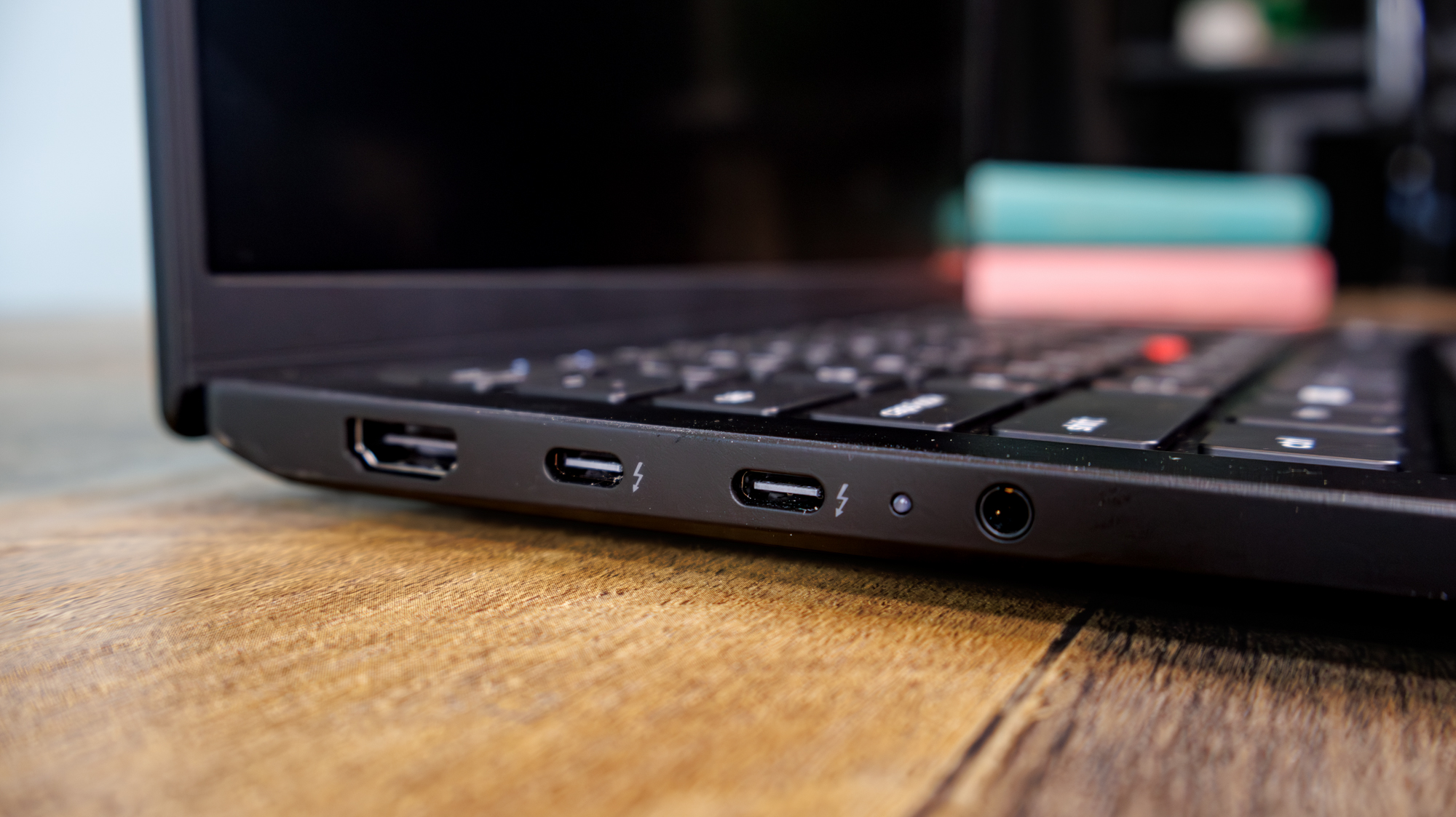 Lenovo ThinkPad X1 Carbon Gen 14 Aura Edition