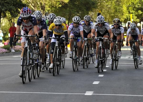 USA National Team lead the peloton.