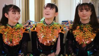 Babymetal sat discussing their favourite metal bands