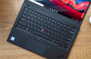 Lenovo ThinkPad X1 Carbon (7th Gen