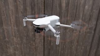 Potensic Atom 3 in the air