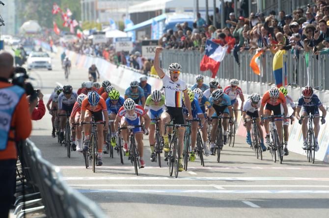 Jonas Bokeloh (Germany) timed his sprint perfectly