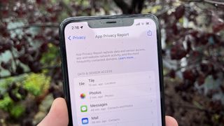 how to use ios 15 app privacy report