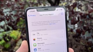 iOS 15 app privacy report