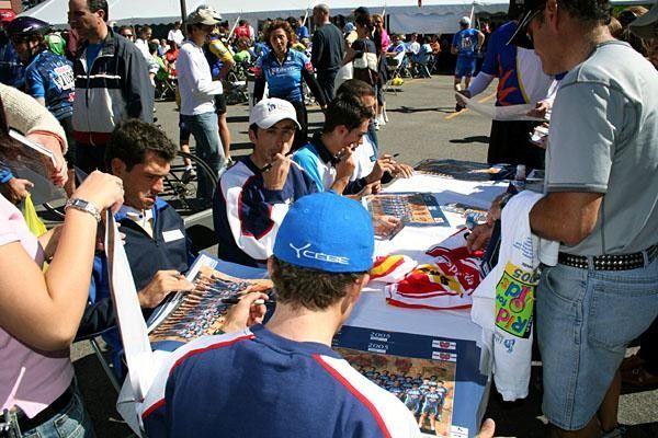 Signing autographs