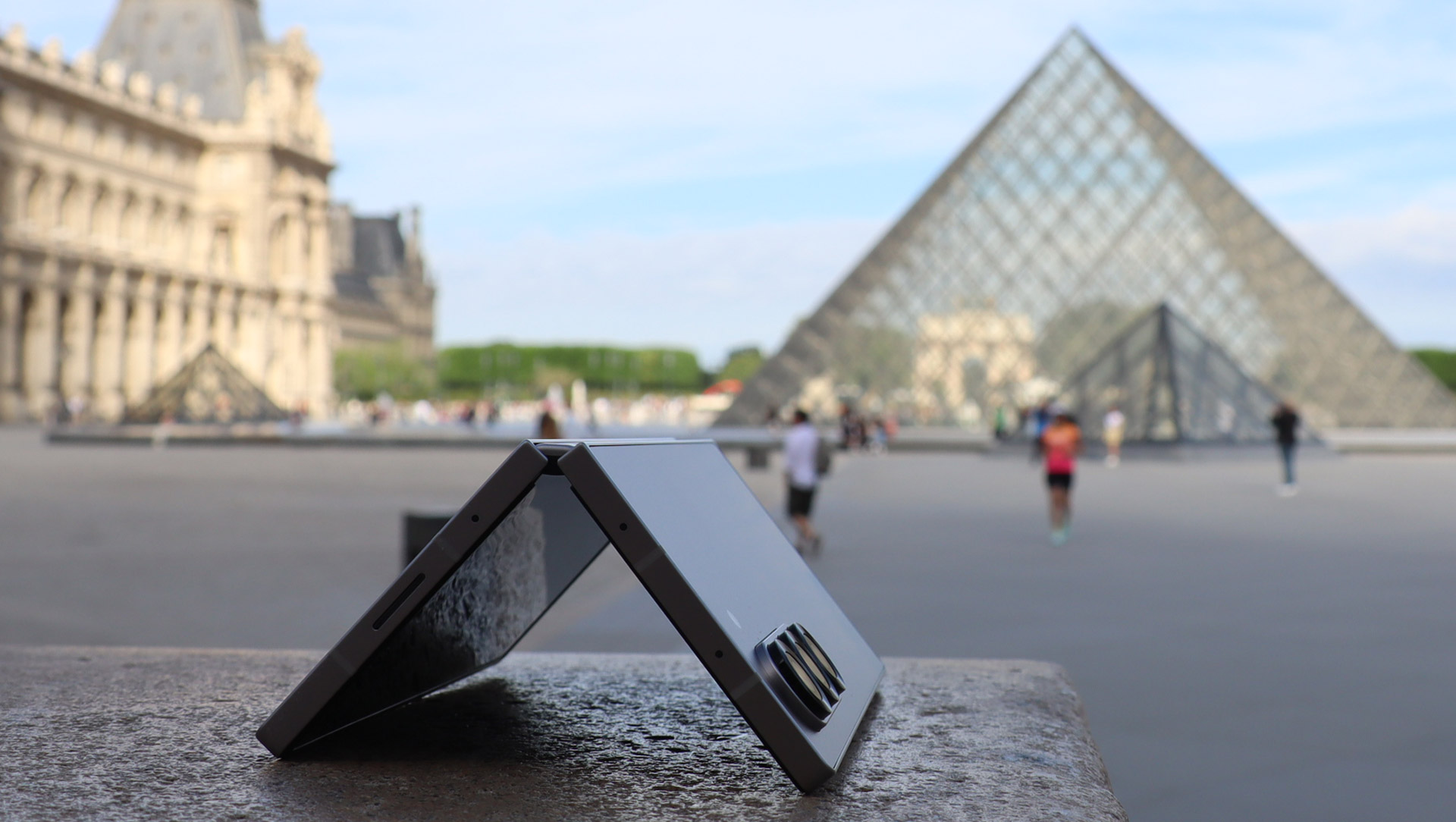 Samsung Galaxy Z Fold 6 REVIEW