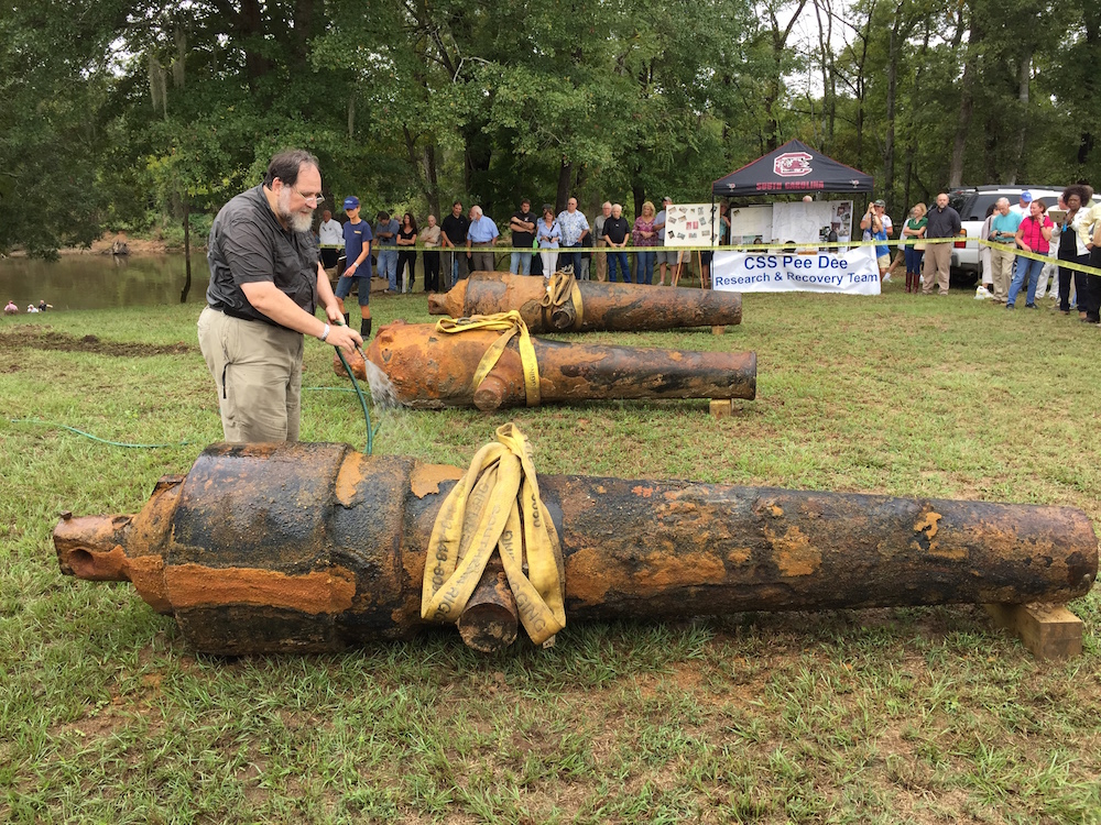 Blast from the Past: 3 Civil War Cannons Pulled from River | Live Science