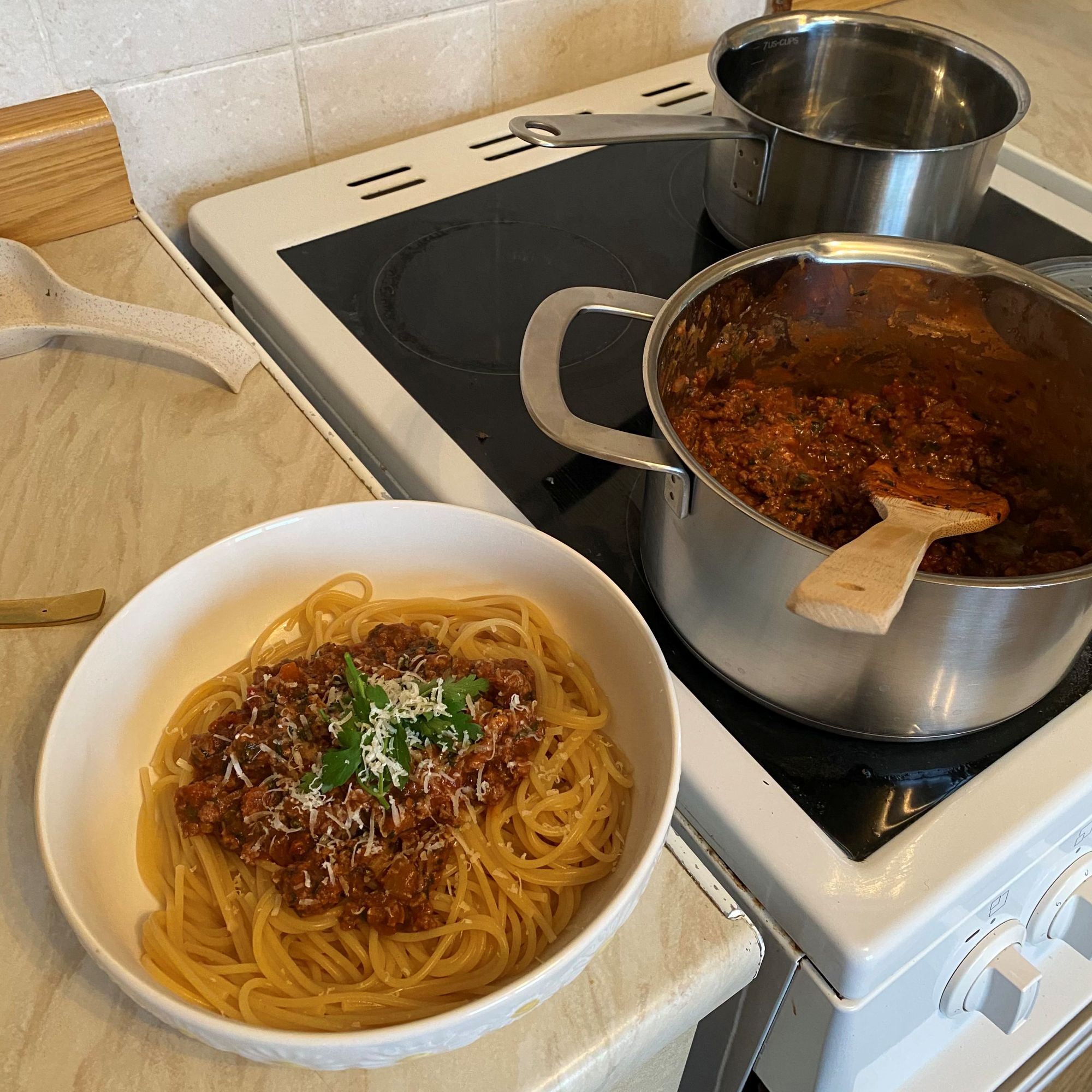 finished spaghetti bolognaise cooked in IKEA cookware