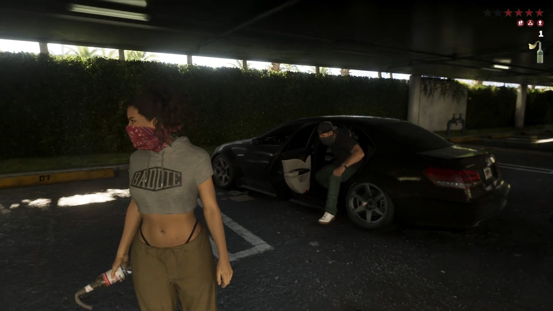 Molotov, one of the GTA 6 weapons seen in the Extended Look footage