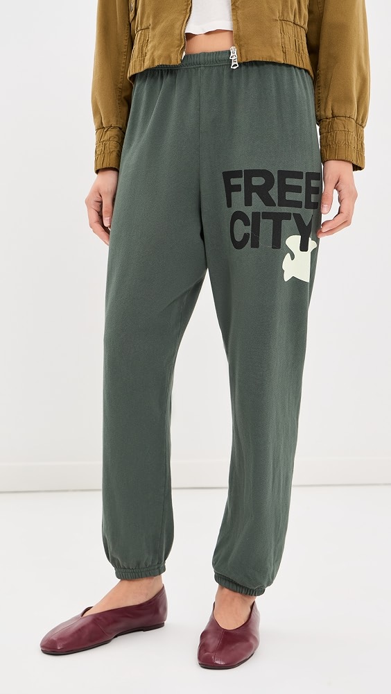 Freecity Sweatpants - Surplus/cream