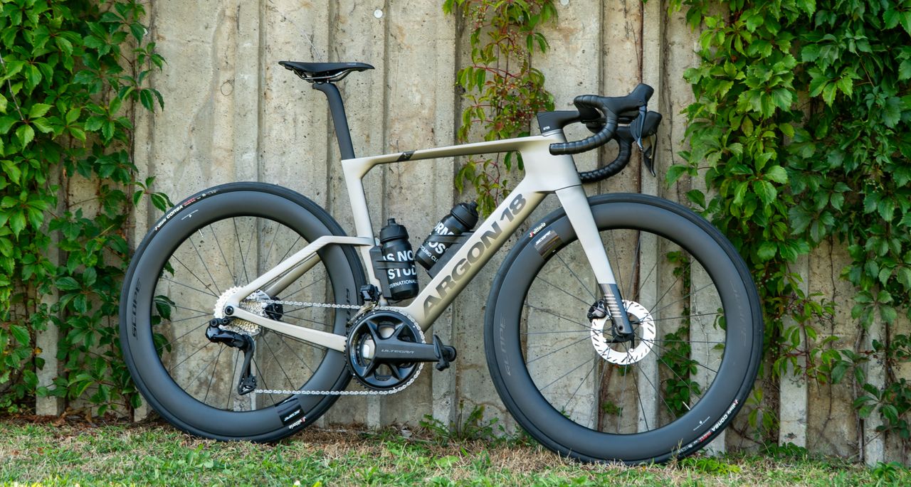 An Argon 18 Nitrogen bike