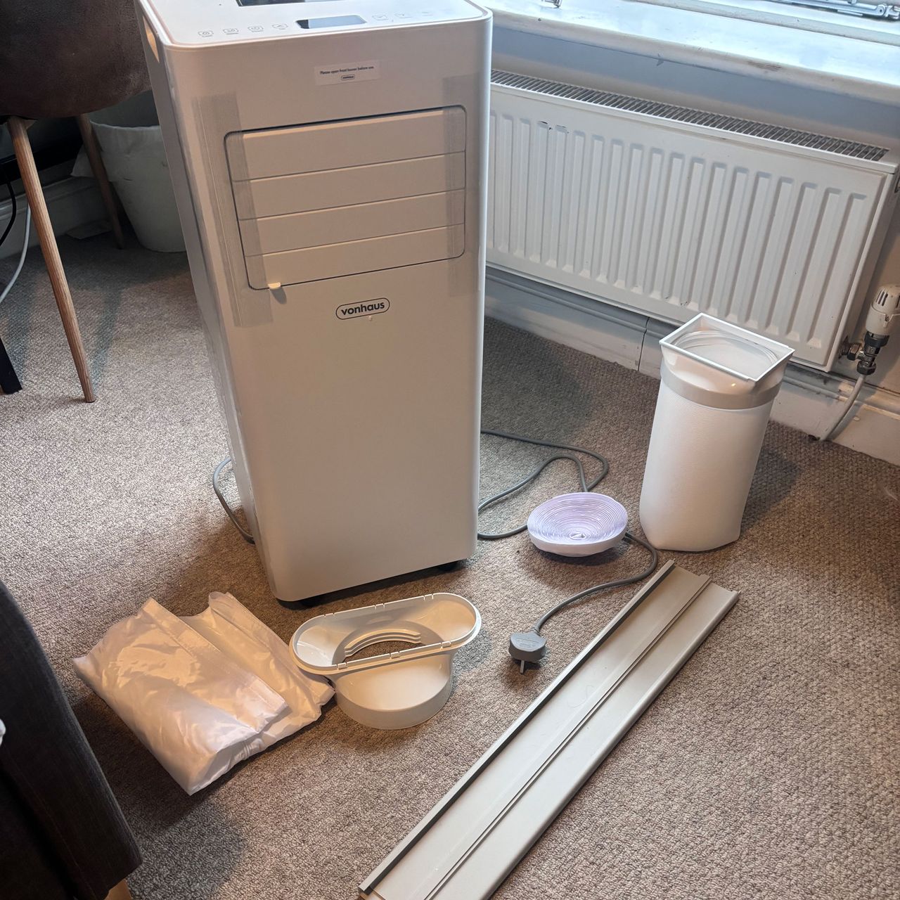 VonHaus portable air conditioner unboxing