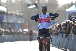 Jasper Stuyven wins the 2020 Omloop Het Nieuwsblad.